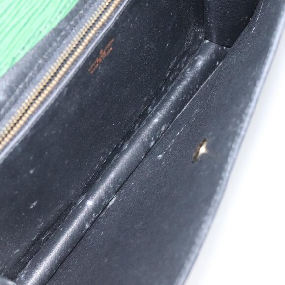 LOUIS VUITTON Epi Montaigne 27 Clutch Bag Green - Picture 8 of 16